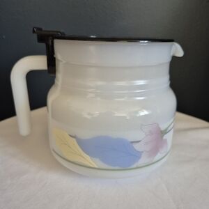 Vintage Arcopal Flo Milk Glass Coffee/Tea Pot